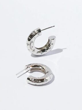 Astrid & Miyu Cosmic Star Dome Hoops in Silver